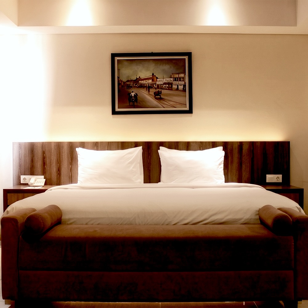Executive Suite bedroom